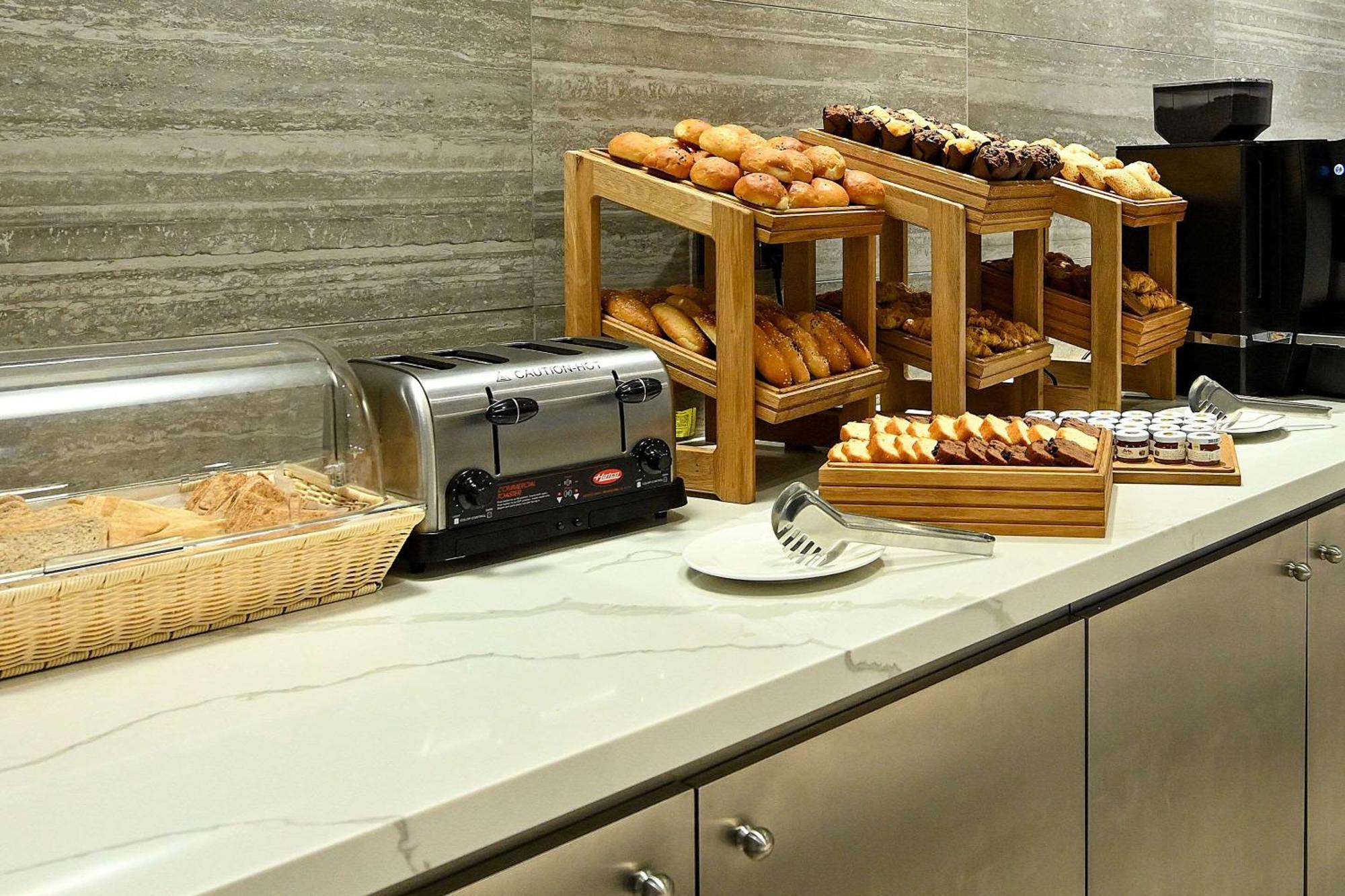Comfort Hotel Jeddah King Road 외부 사진